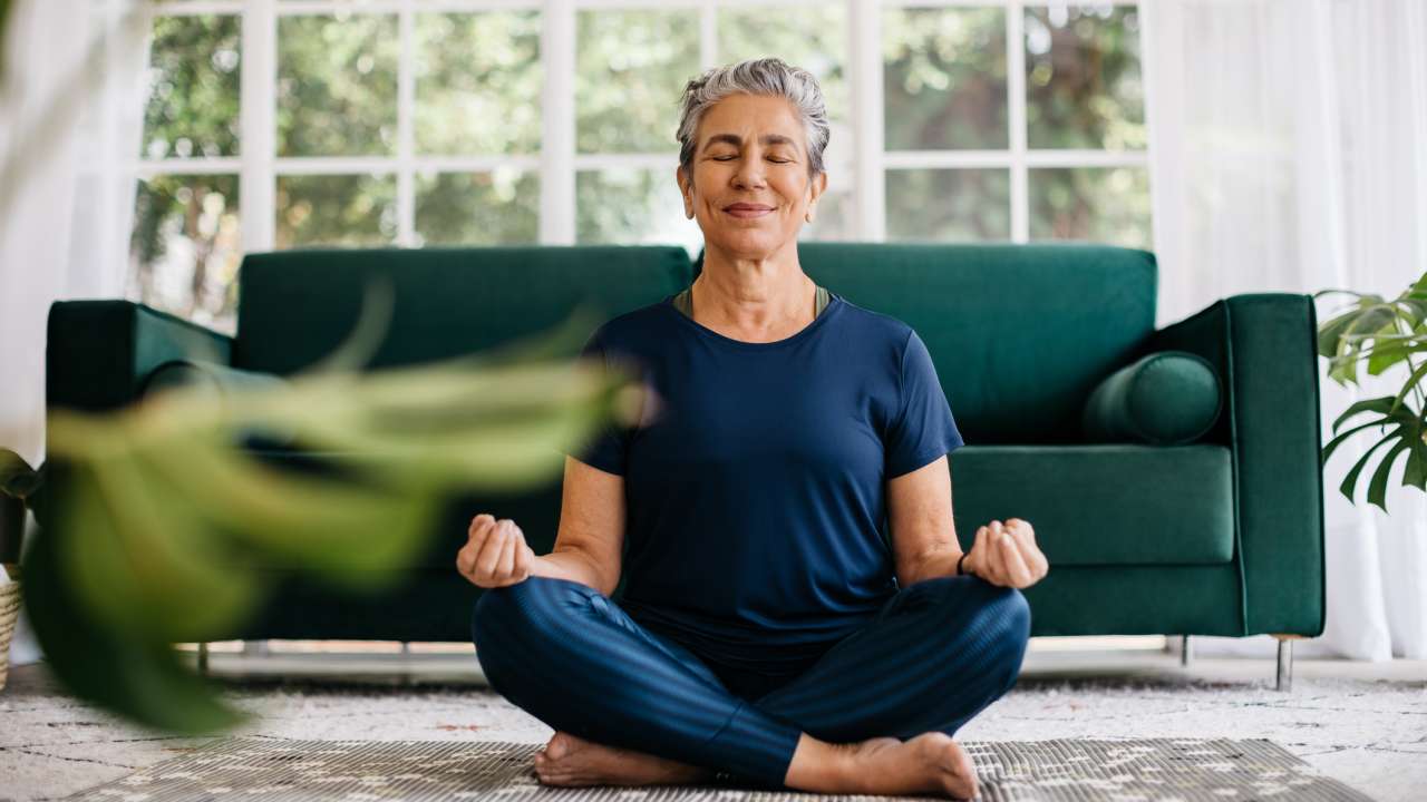 Yoga provides unique cognitive benefits to older women at risk of  Alzheimer's disease, study finds - Psychiatry